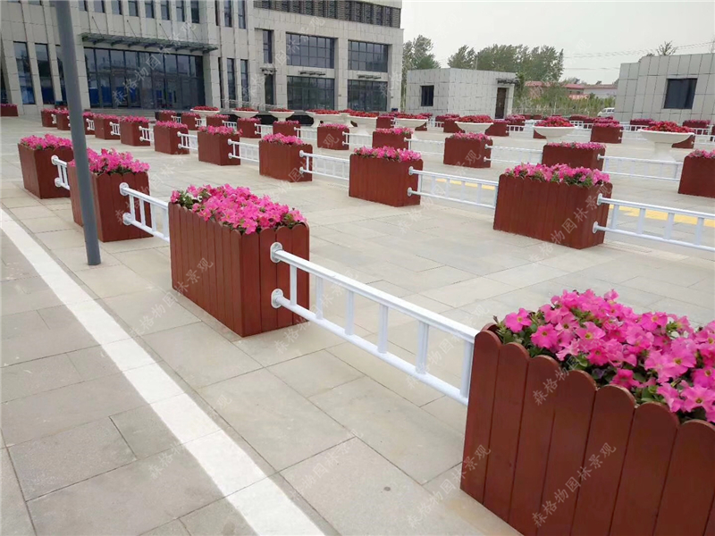 城市PVC花箱 采用的都是什么板材？