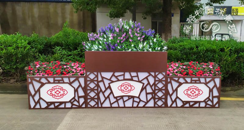 防腐木花箱一般用什么內袋？是什么材質的？