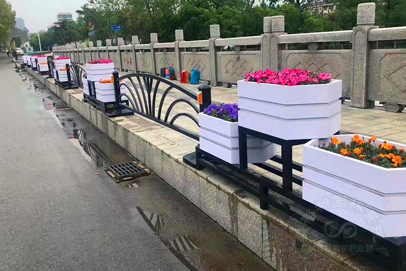 pvc花箱排水問題