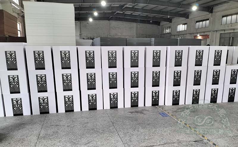 PVC花箱的材料是如何制作的？