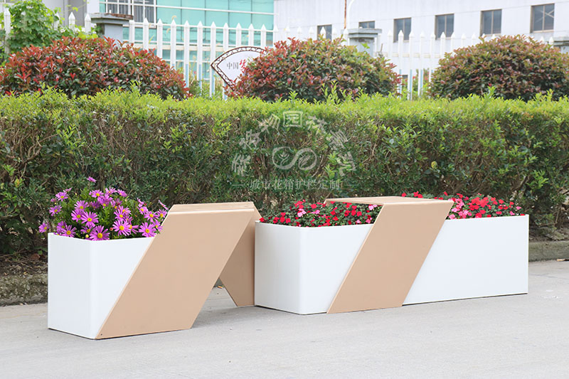 戶外花箱選什么材料好？