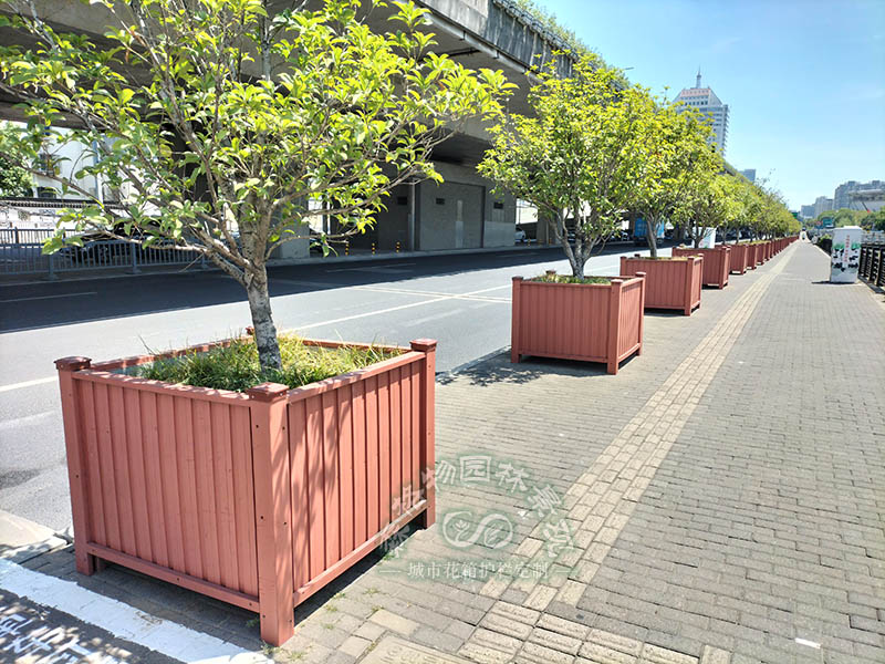 PVC花箱的長(zhǎng)度、寬度、高度一般是多少？