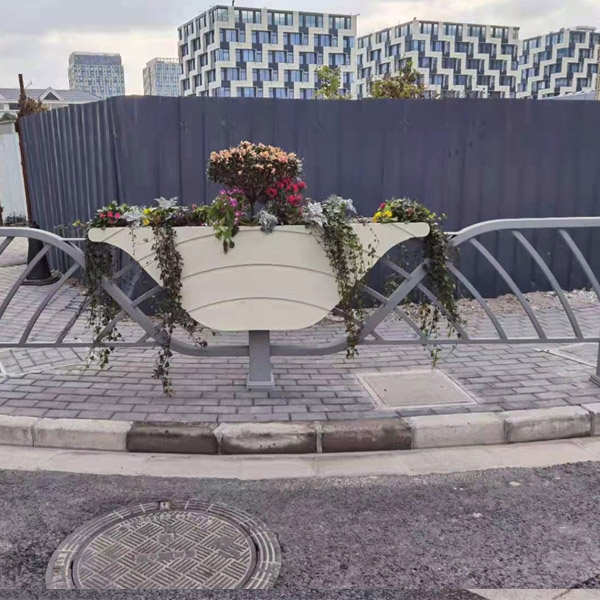 歐式護(hù)欄玻璃鋼組合花箱