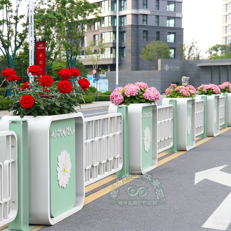 紹興多彩不銹鋼花箱護(hù)欄