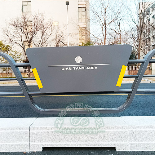 隔離石墩船型花箱護(hù)欄