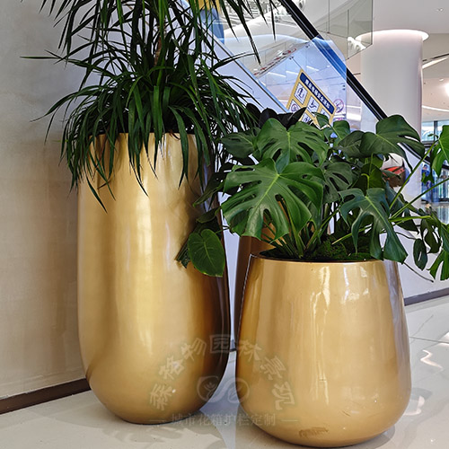 商場金色不銹鋼花箱