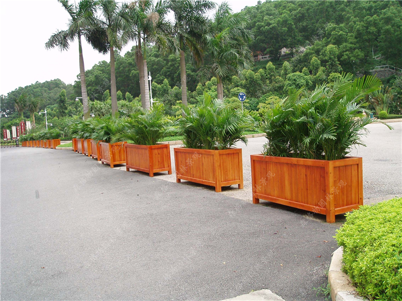 常見的道路防腐木花箱