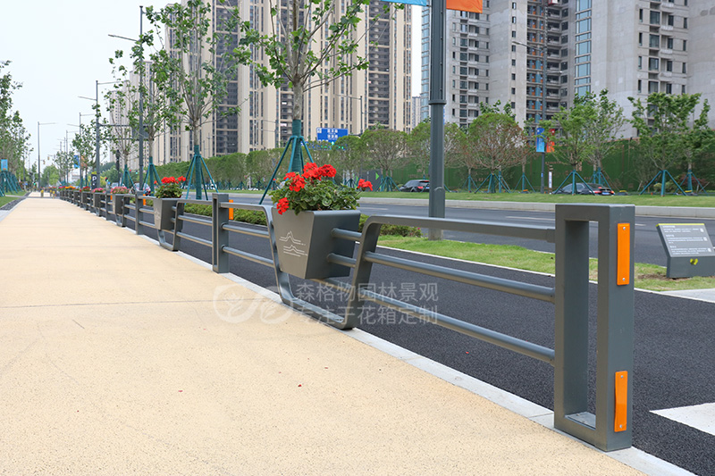 2021年護欄花箱行業(yè)的前景如何？