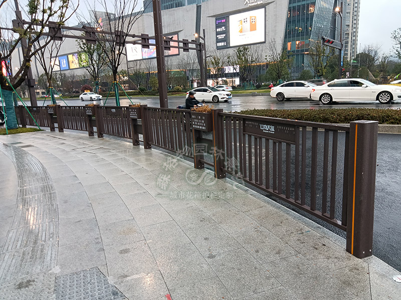 花箱在城市景觀中的運(yùn)用和作用