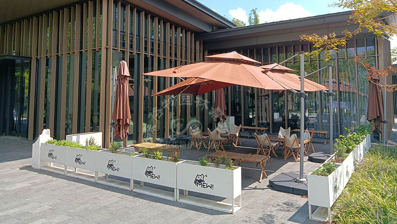 庭院花箱用什么材質(zhì)好