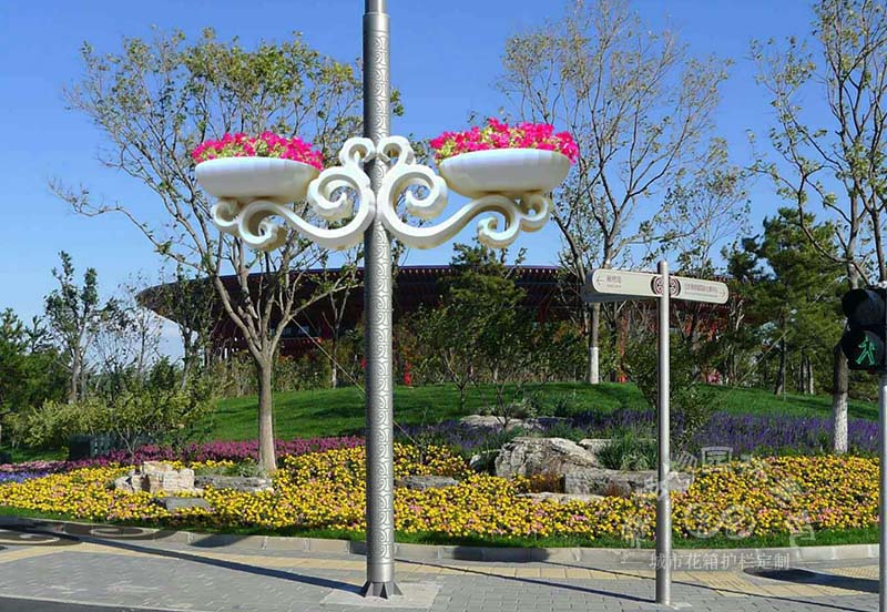 創(chuàng)建文明城市的大殺器:戶外景觀花箱 創(chuàng)建文明城市的大殺器:戶外景觀花箱